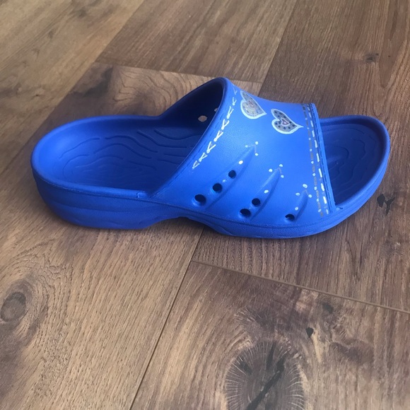 LL Bean Slides - Picture 3 of 4